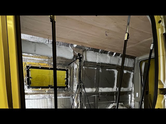 Starting the Ceiling installation & Reviewing the Ecoflow River 2 - VB18