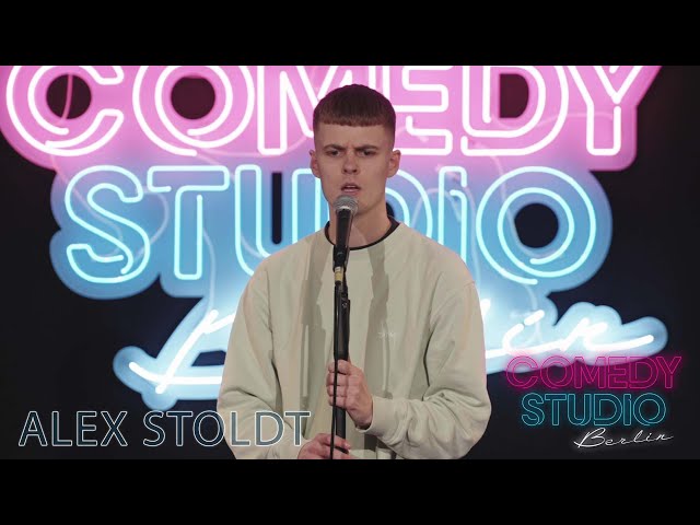 Wahrheit sagen in der Beziehung - Alex Stoldt | Comedy Studio Berlin
