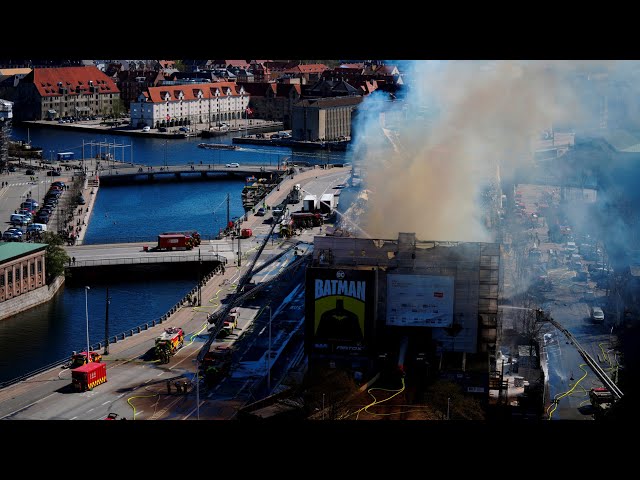Incêndio na Bolsa de Valores de Copenhaga relembra o de Notre-Dame