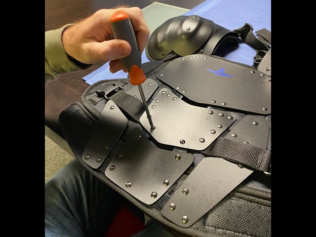 Crew How-To: Adjust Your All-Star Cobalt Umpire Chest Protector
