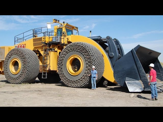أكبر رافعة تحميل في العالم !!  wheel loader