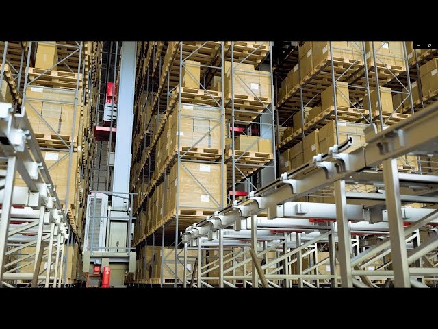 Fully Automated High-bay Warehouses With the GEBHARDT Cheetah® heavy Storage and Retrieval Machine