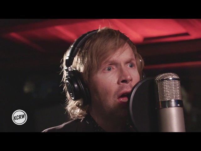 Beck performing "Dreams" Live on KCRW