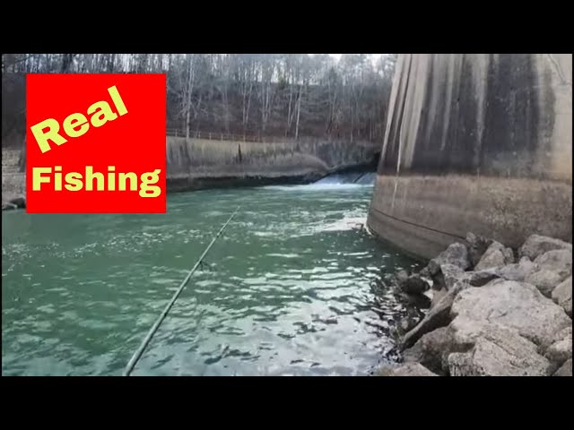 Crappie fishing at the spillway (uncut)