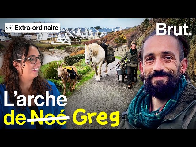 Depuis 15 mois, il marche avec ses animaux à travers la France
