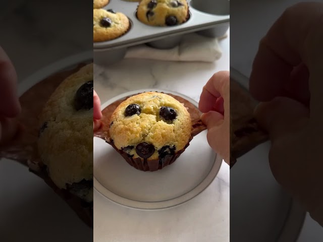 Mom’s Favorite Blueberry Muffins! #shorts
