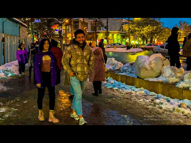 Night tour in Arak city | Walking tour in Arak, Iran 2023