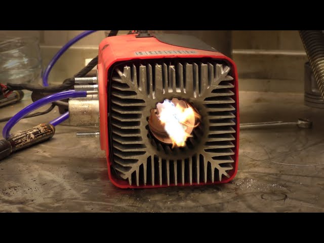 A look inside the diesel heater while running