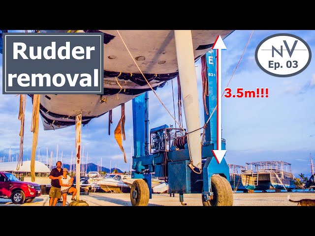 How we removed our giant carbon fiber rudder with a hydraulic jack! | Ep. 3