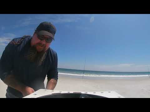 Catching Pompano & Poor Man's Tarpon. Surf fishing FL