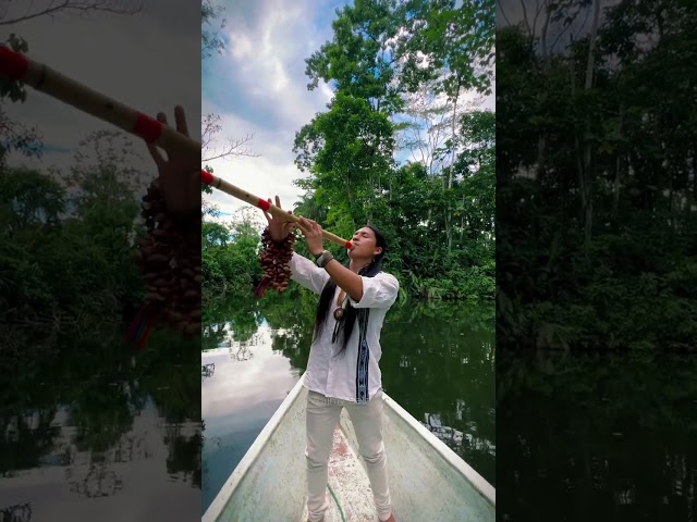 Amanecer - Native Flute Song | Cover | by Raimy Salazar (Vertical Video)
