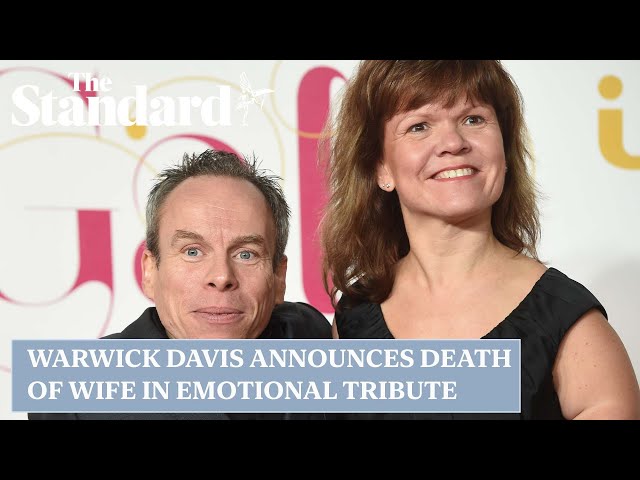 Warwick Davis pays tribute to wife Samantha as he announces her death