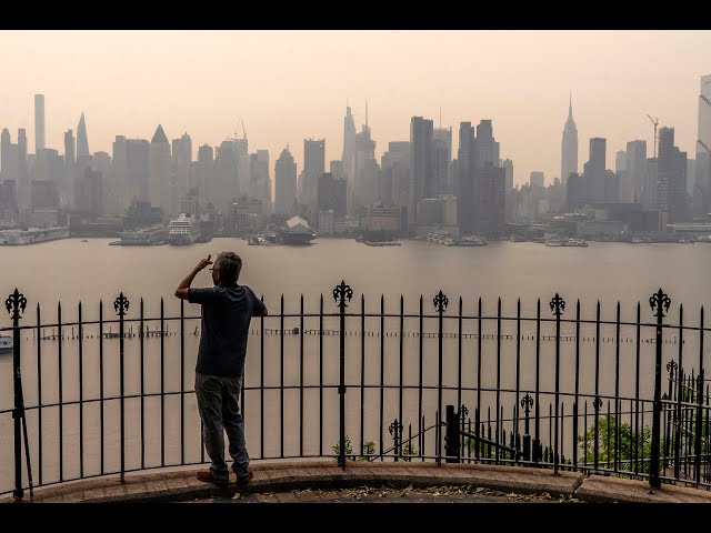 NYC air quality: Smoke over New York City