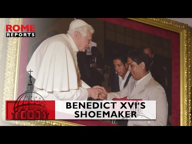 Pope Benedict XVI's shoemaker: "I have the memory engraved in my mind forever"