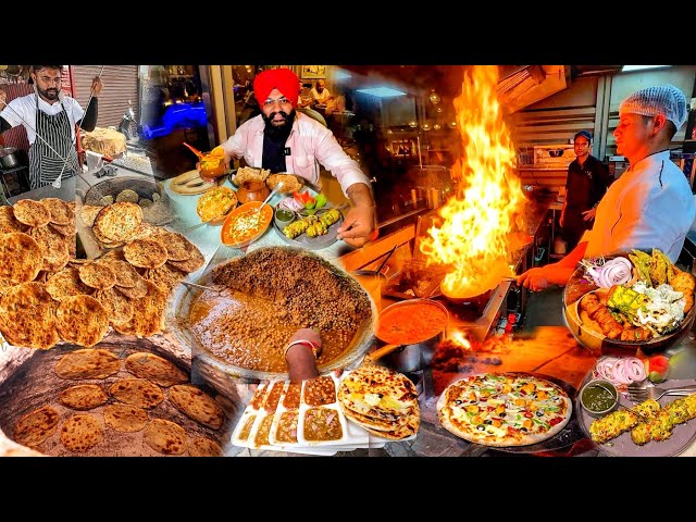 Rs.70/- Desi Ghee Wala Amritsari Kulcha | Street Food India | Pizza Kadie Chaap Kadie Panner