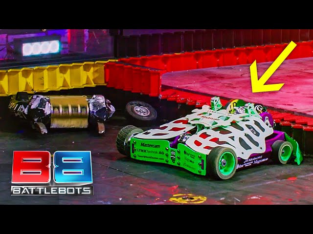 Is This The Most Controversial Fight In BattleBot History? | BATTLEBOTS
