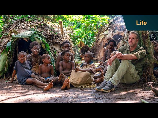 The Mbendjele people in the Congo and their hunter-gatherer diet | Into the Congo with Ben Fogle