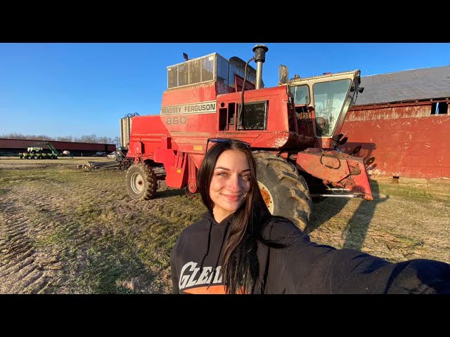 Pulling a 41-Year-Old Combine out of the Shed after Two Decades!