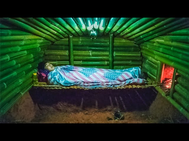 Building a warm shelter , camping alone underground | Bushcraft shelter survive