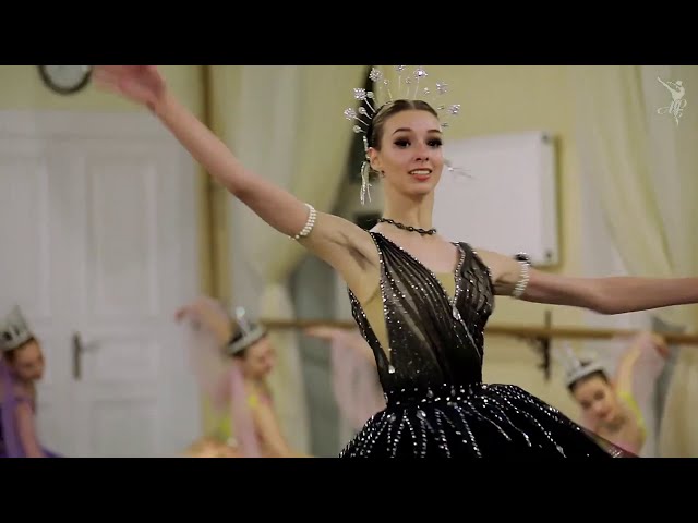Dance of the Hours from Ballet "Gioconda" - Vaganova Ballet Academy
