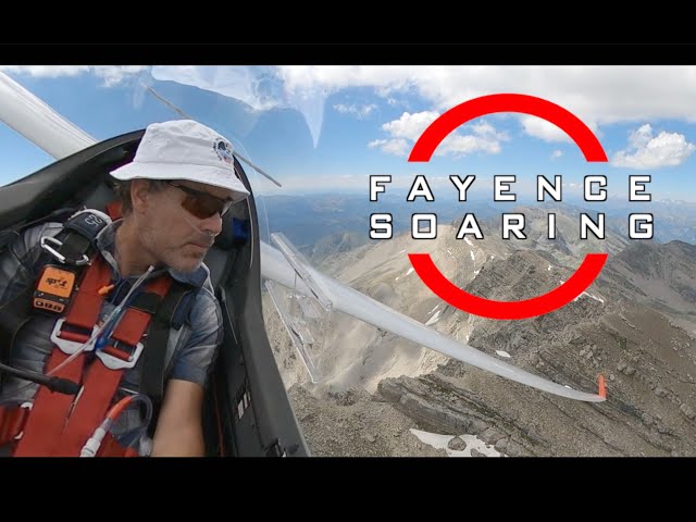 Flying a glider fast through the French Alps!