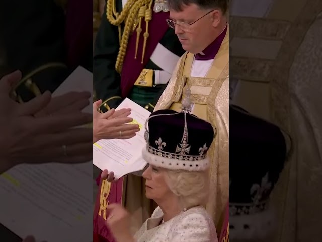Camilla is crowned with the Queen Mary's crown | GMA