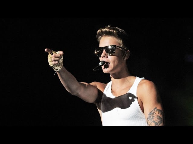 Justin Bieber Hit By Water Bottle During Performance