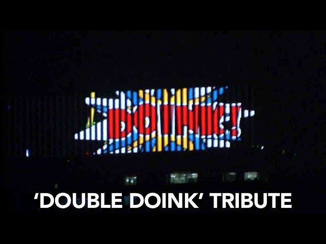 'Double Doink' trolling on top of Philadelphia's PECO building