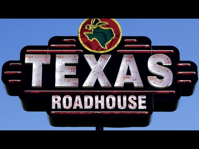 Don't Eat At Texas Roadhouse Again Until You Watch This