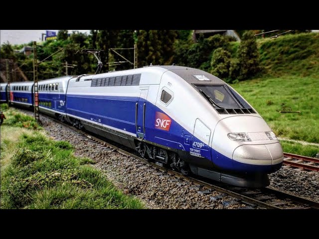 Great Train with bad sound. Märklin/Trix TGV Euroduplex