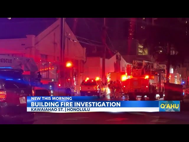 Firefighters douse blaze at building on Kawaiahao Street in Honolulu