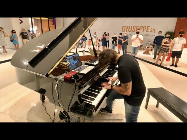 Coldplay Viva La Vida (Piano Shopping Mall)