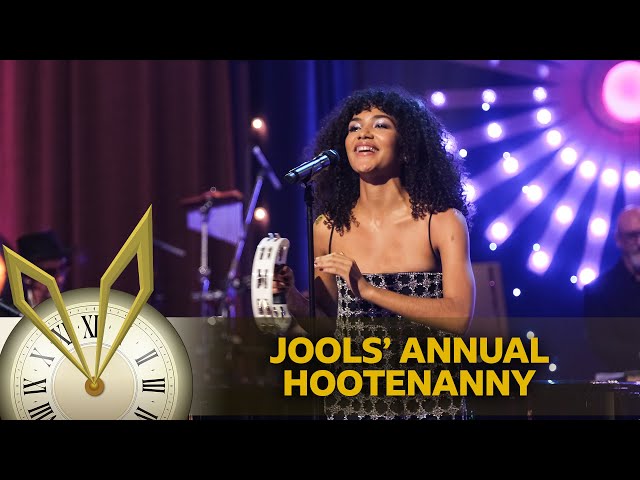 Olivia Dean - You Can't Hurry Love (Jools' Annual Hootenanny)