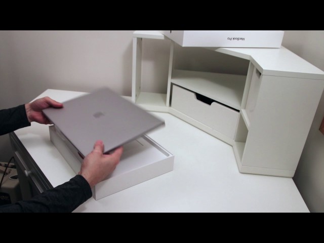 2016 MacBook Pro 15 Inch Unboxing