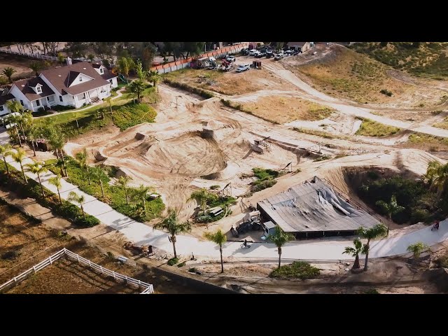Turning The Front Lawn Into An FMX Track | Robbie Maddison