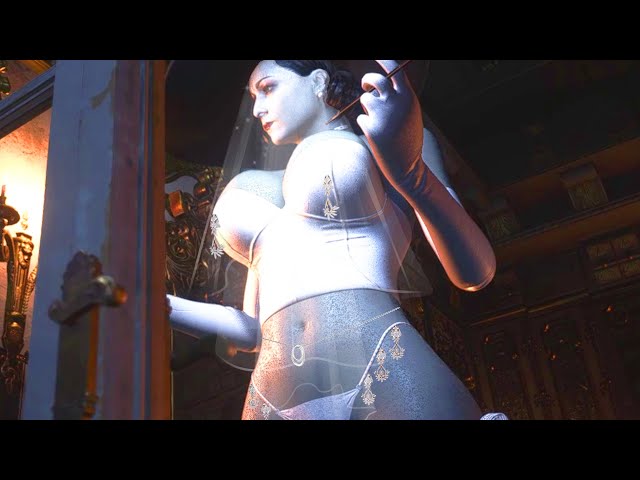 Resident Evil 8 Village Lady Dimitrescu in Thicc Jiggle Nightwear Costume Mod