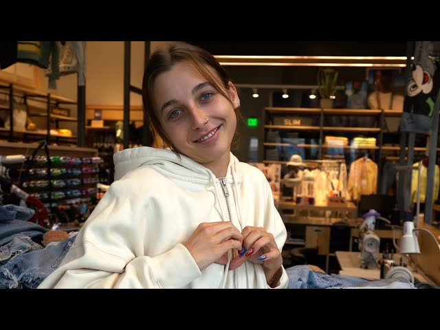 Levi’s® SecondHand with Emma Chamberlain for 501®
