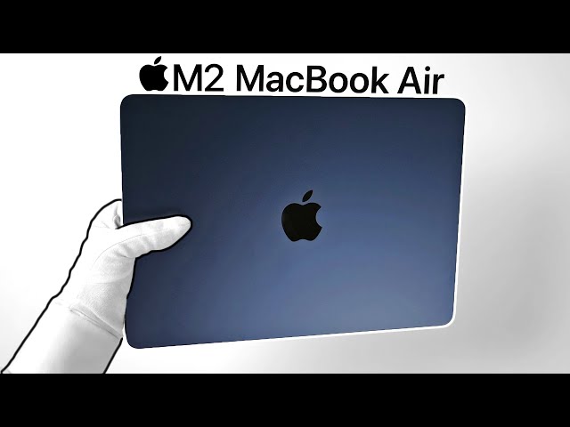 Apple M2 Macbook Air Unboxing - The Gaming Experience