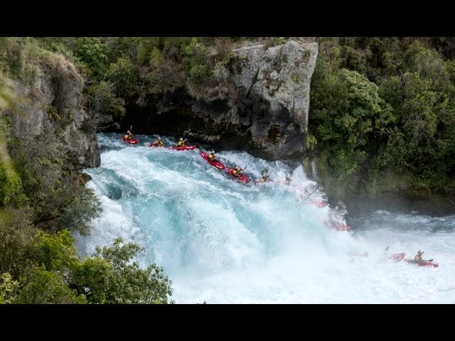 Ben Brown Kayaks Huka Falls 2013