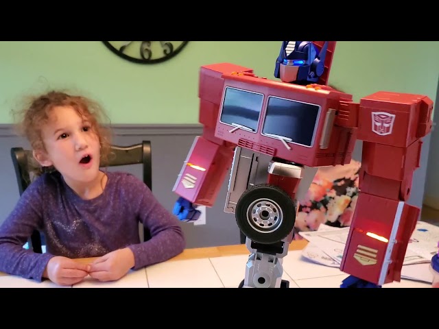 Introducing Kids to Robosen Transformers Optimus Prime