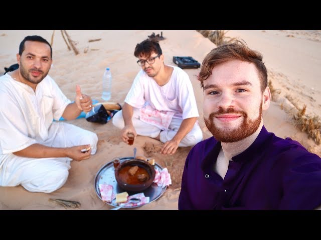 Breakfast with ALGERIANS in the Sahara Desert (& Exploring Adrar) 🇩🇿