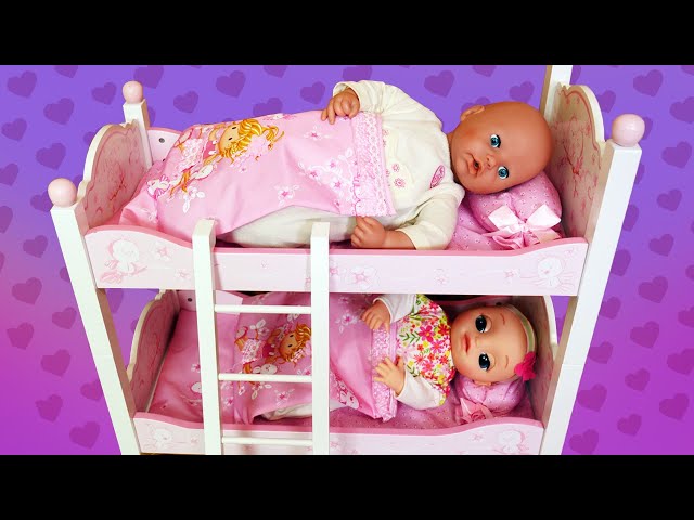 A new friend for baby Annabell doll. A bunk bed for Baby Alive doll & Baby Born doll. Toys & videos.