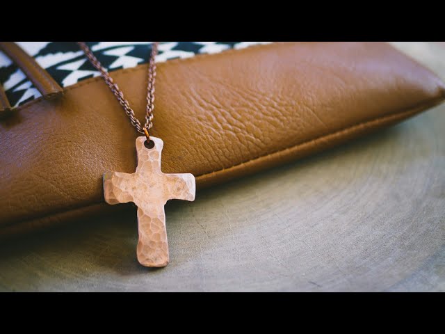 Making a Cross Pendant (Forging with Jess)