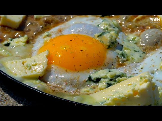 Fried Eggs with Blue Cheese - Denmark