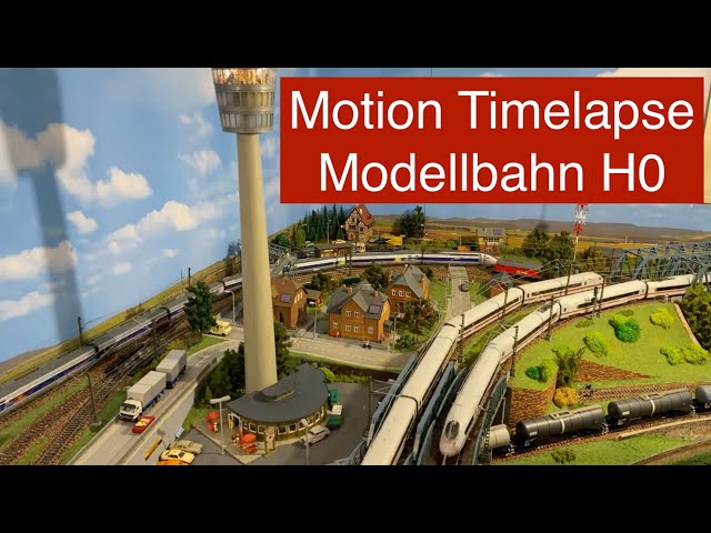 Model railway H0 operation in Motion Timelapse