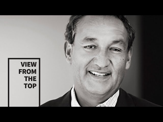 Oscar Munoz, President & CEO, United Airlines, on Knowing Yourself