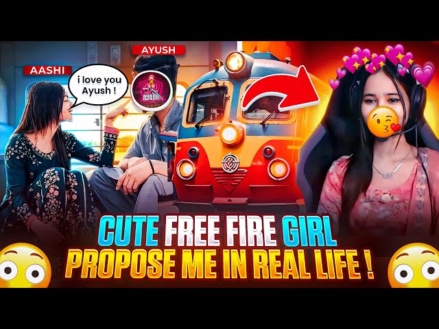 Cute Free Fire Girl Propose Me 😍| I Found a free fire girl in train What Happened Next 😱