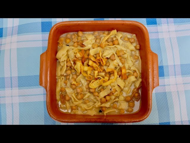 Pasta Grannies cook chickpeas with crunchy tagliatelle 'ciceri e tria'