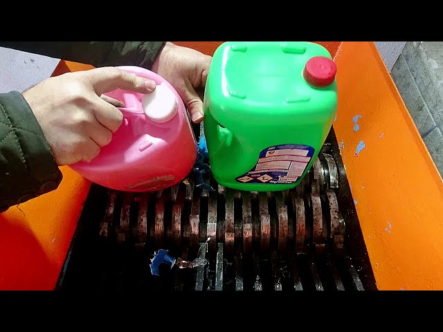 Crushing Roofing Foam with the Fast Shredder Machine! Shredding Hard and Soft Plastic! ASMR Sounds