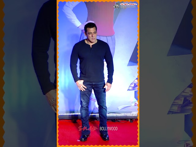 Salman Khan In His New LOOK #shorts #salmankhan